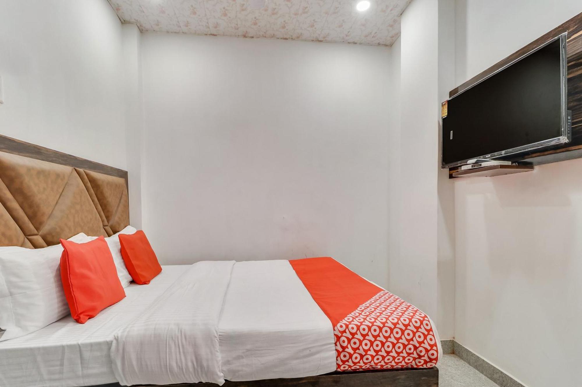 Hotel O Sun View Ludhiana Buitenkant foto