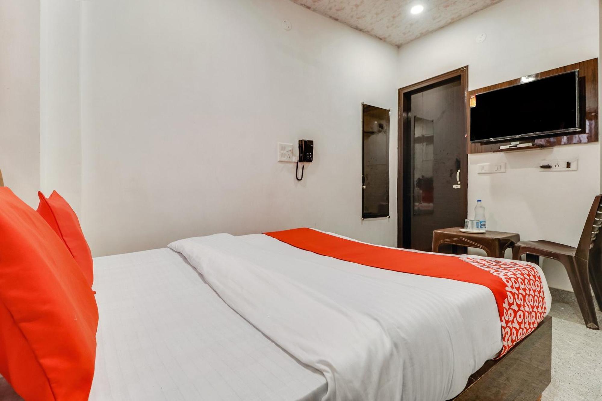 Hotel O Sun View Ludhiana Buitenkant foto